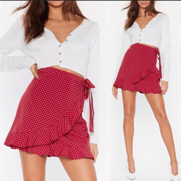 Nasty Gal red white polka dot ruffle trim wrap mini skirt size 4 - Picture 1 of 10